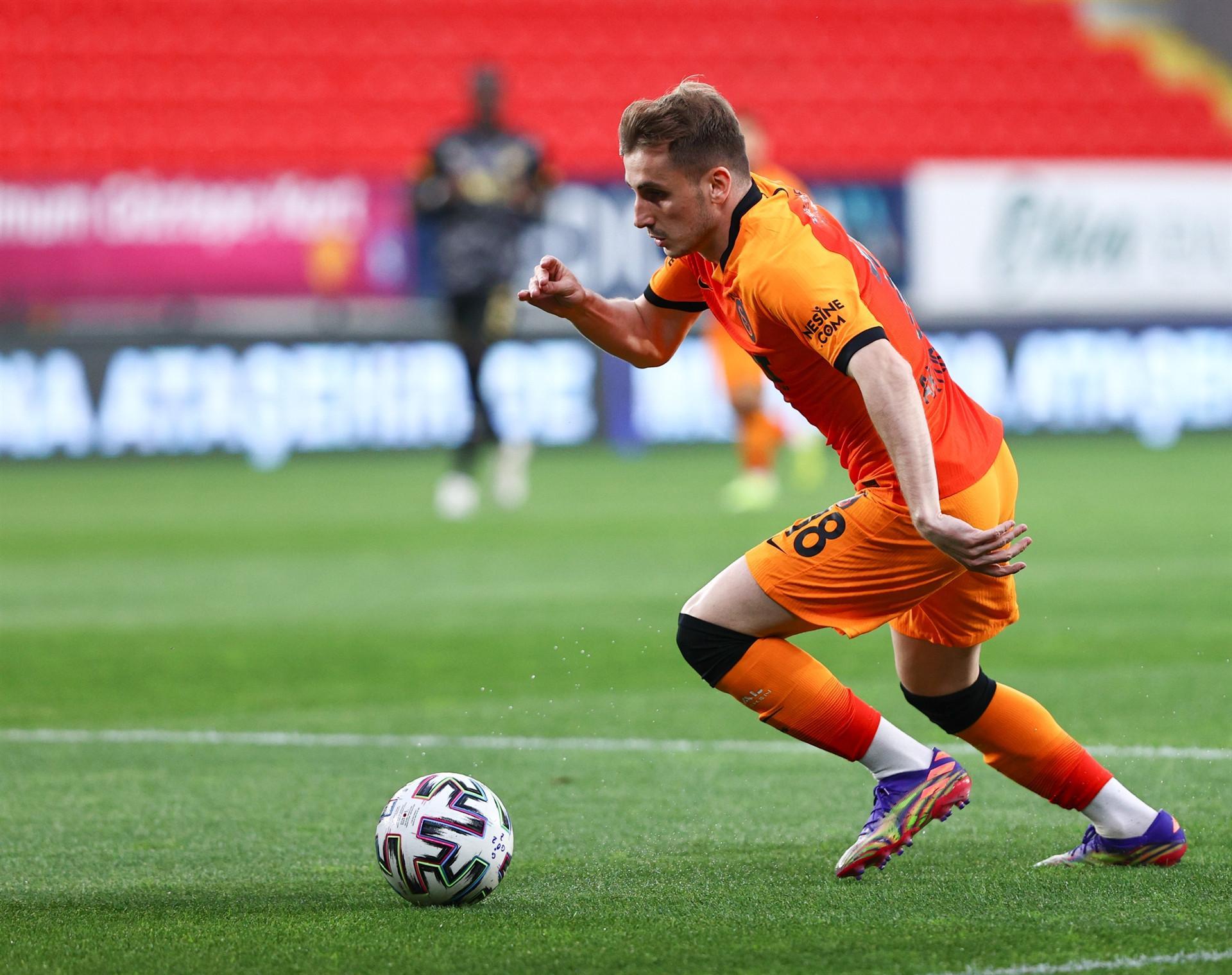 Aktürkoğlus hat-trick fires Lions to win over Göztepe