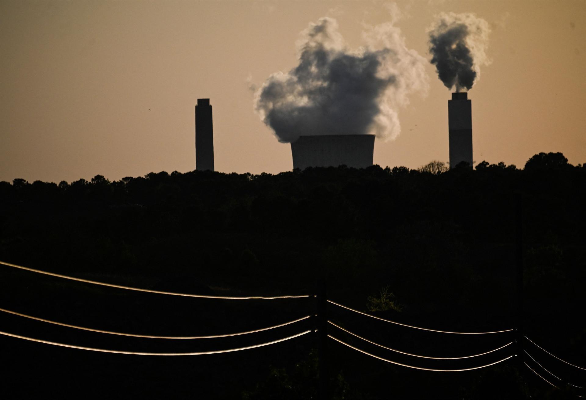 CO2 emissions set to surge, IEA warns
