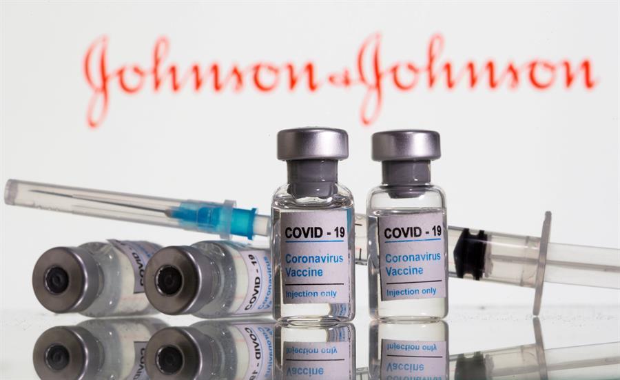 US approves restart of J&J Covid vaccinations