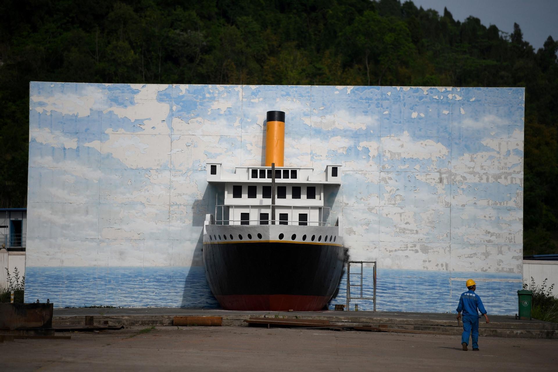 Huge Titanic replica to open as Chinese tourist destination