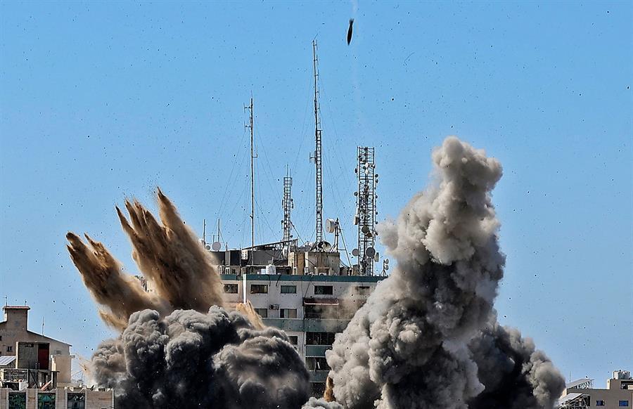 Israeli strikes destroy Gaza building with offices of Al Jazeera, Associated Press