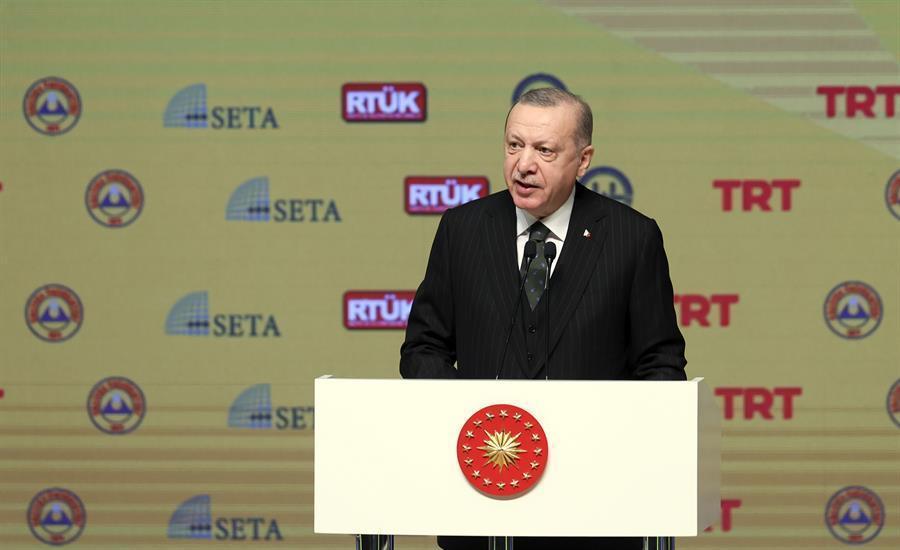 Erdoğan warns ‘race of Islamophobia’ by public authorities in the West
