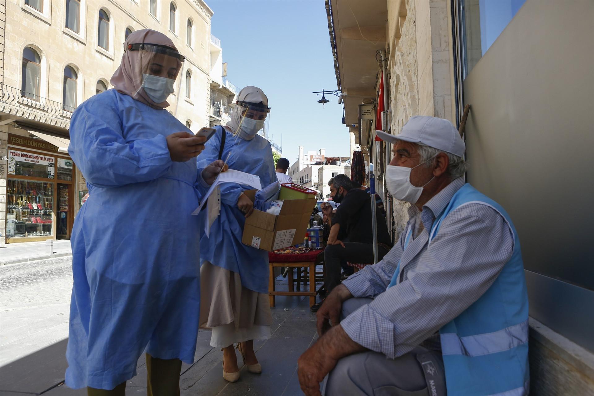 Vaccine hesitancy among people worrying experts