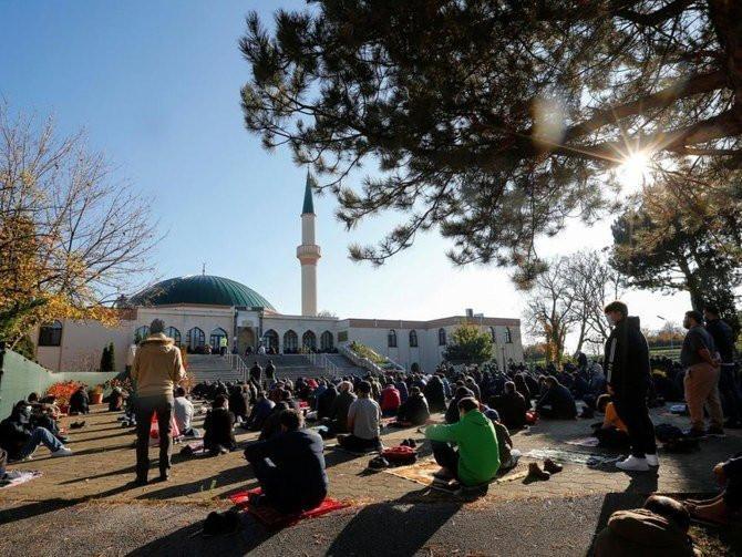 Austrian Muslims to sue government over controversial Islam map