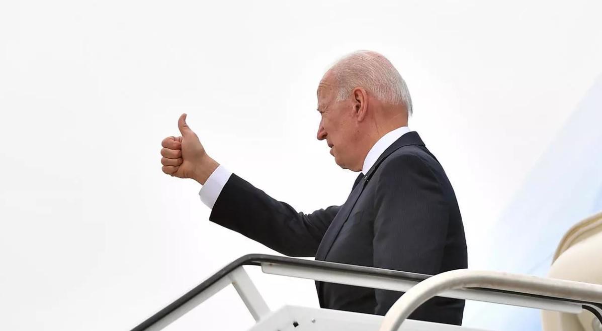 Biden leaves Washington to meet allies - then Putin