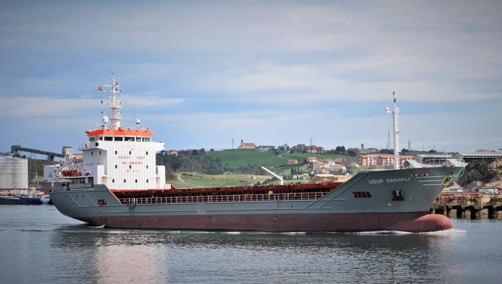 Turkish ship faces diplomatic crisis, mutiny over rescuing migrants
