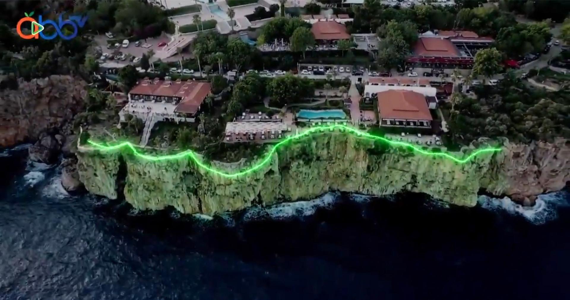 Mayor calls off project to illuminate Antalya’s sea cliffs