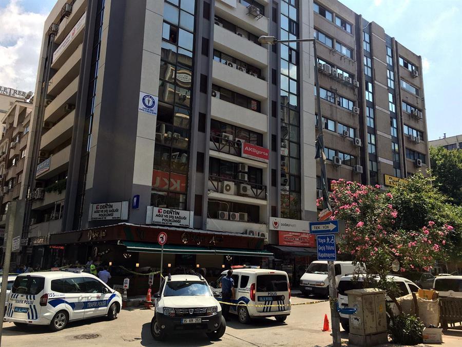 One killed in attack on HDPs provincial office in Turkey