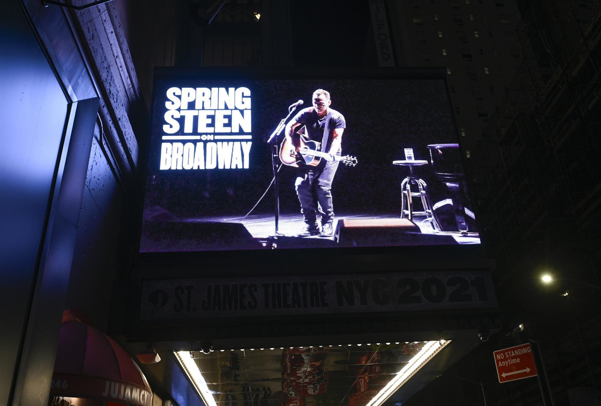 Springsteen marks return of live shows on Broadway