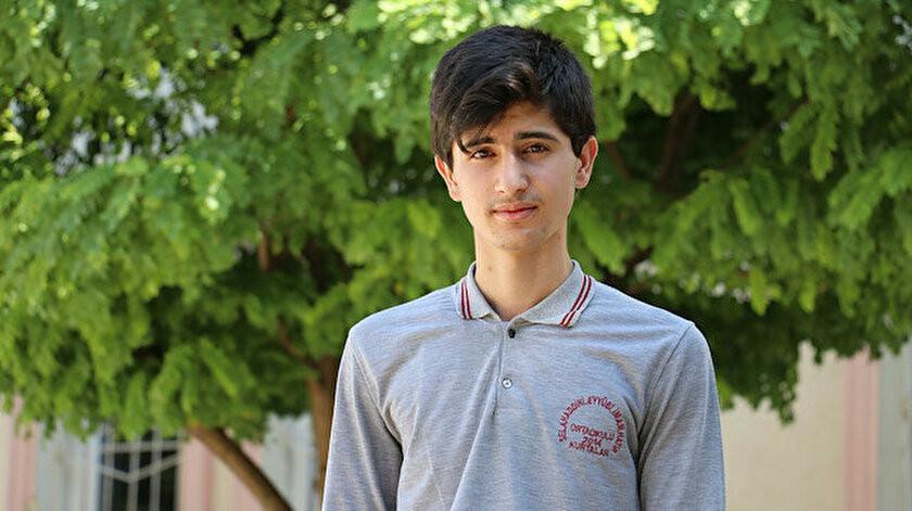 Syrian student ranks first in Turkish exam