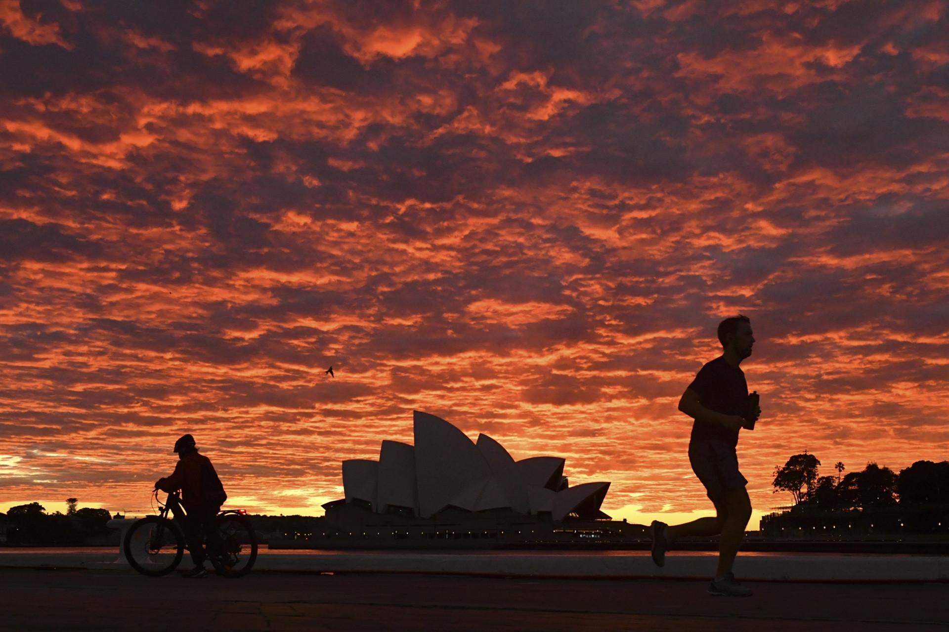 Sydney lockdown extended by four weeks as virus outbreak grows