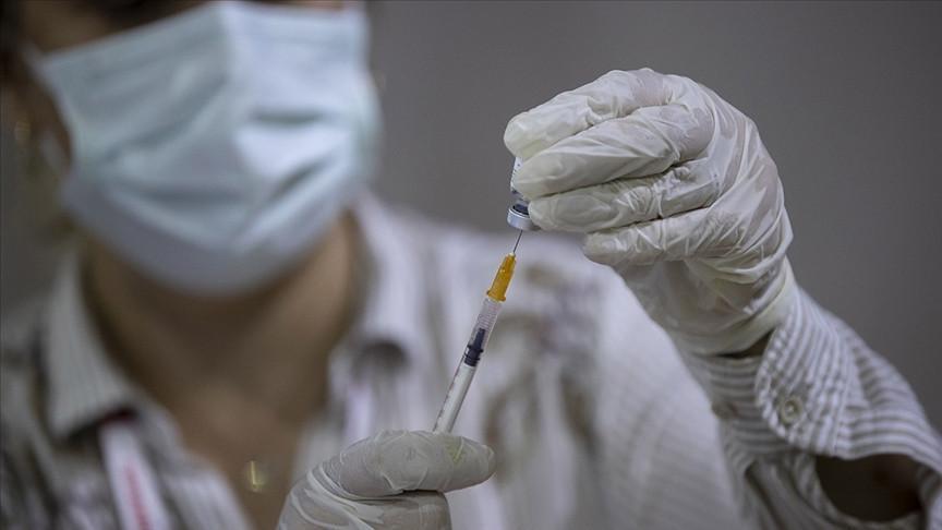 Nearly all new COVID-19 cases among unvaccinated, minister says