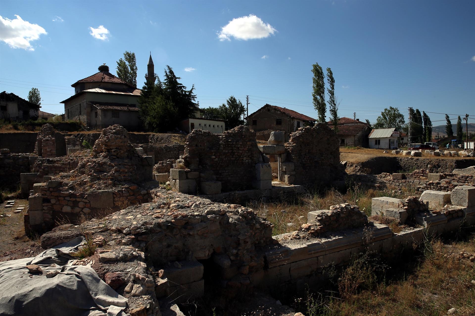 District on ancient city searching for new place