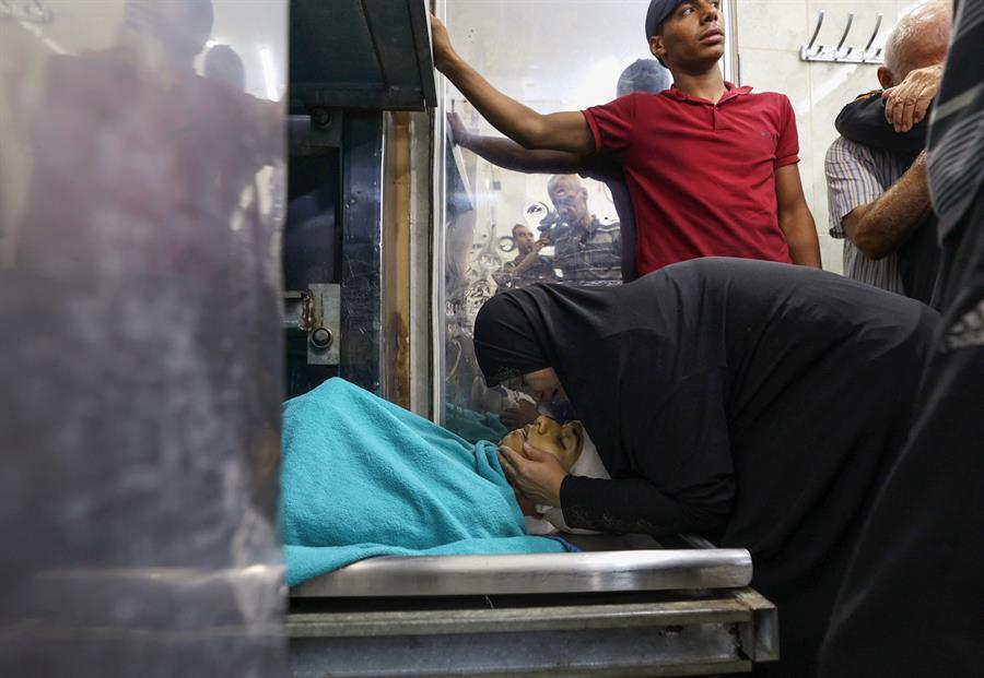 Four Palestinians killed by Israel forces in refugee camp
