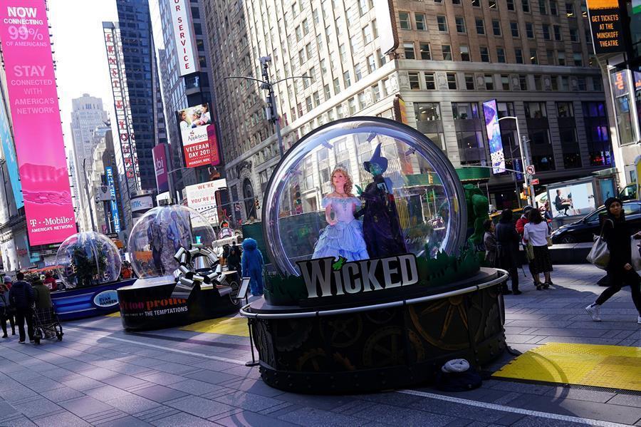 Broadway comes back with new investors, bold plans