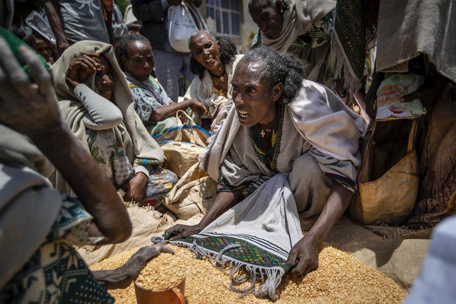 Caught in the crossfire, Ethiopian minority flees to Sudan