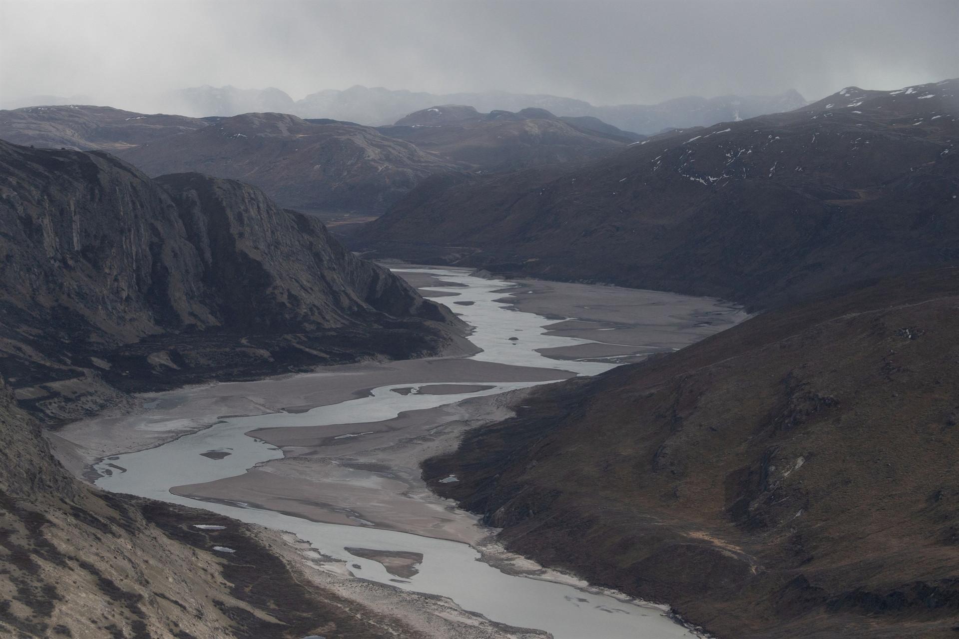 Rain on Greenland ice sheet signals climate change risk