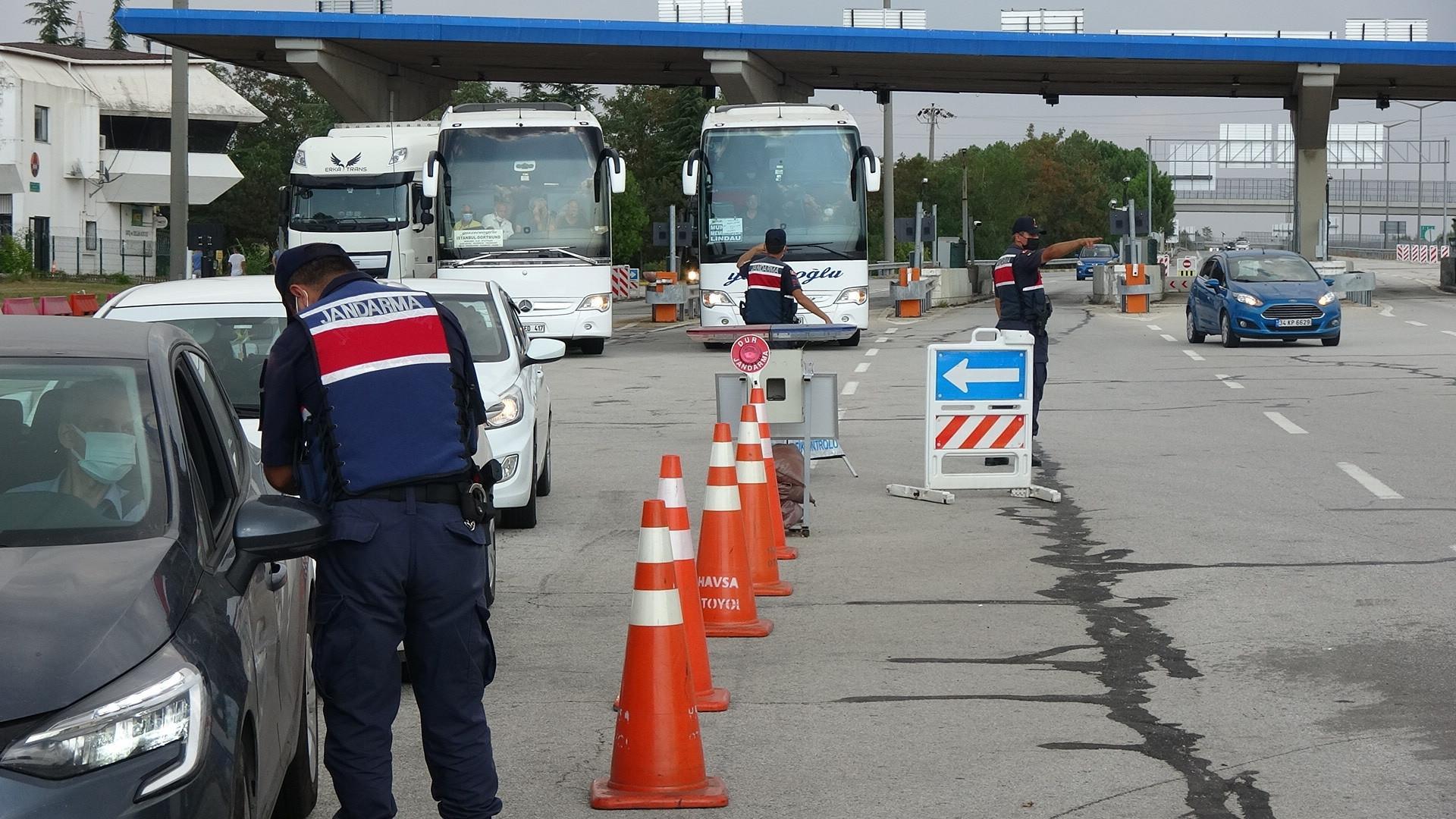 137 irregular migrants held in Turkey
