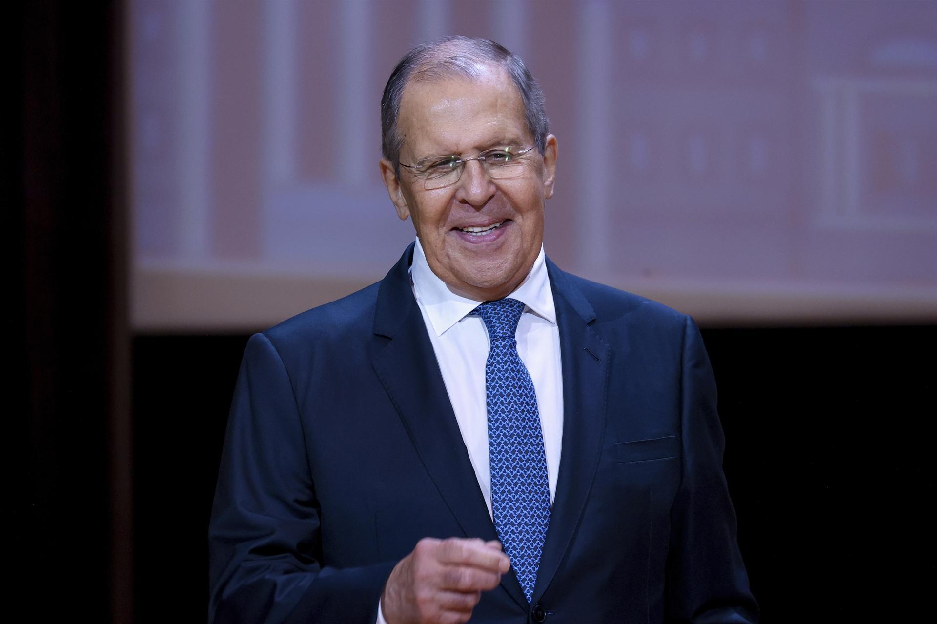 Russia says Turkey, Armenia should improve relations