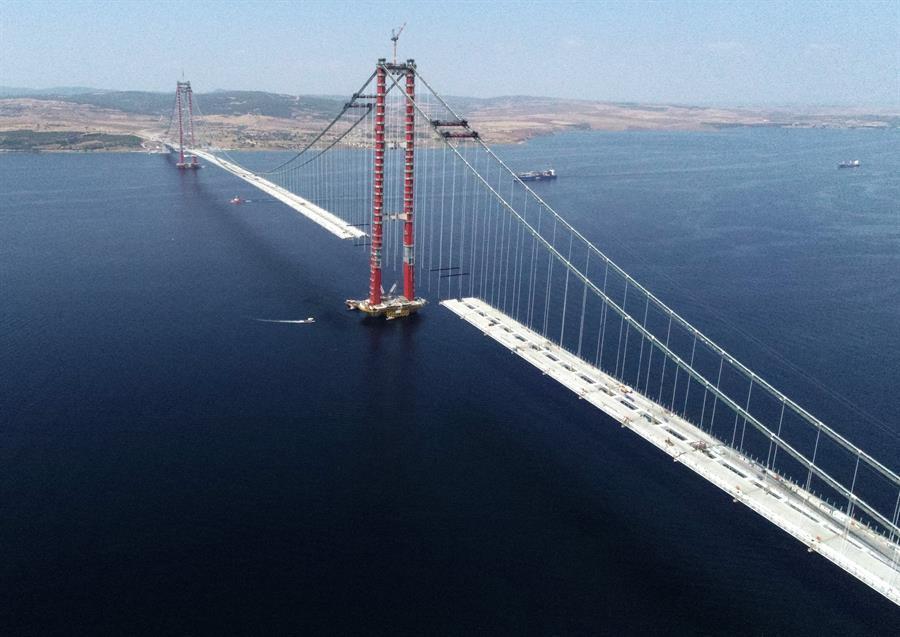 Only 20 decks of Çanakkale Bridge left to be united