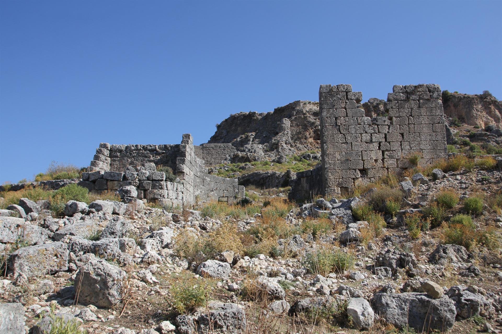 Blacksmithing workshop discovered in ancient city of Sillyon