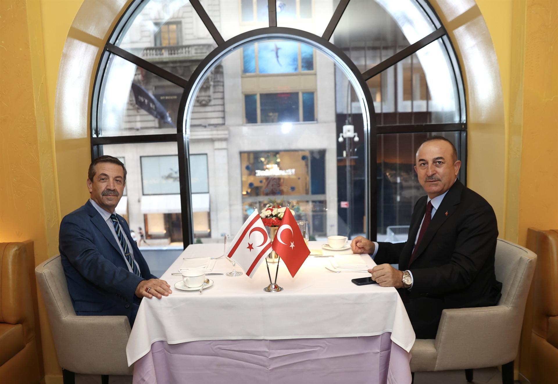 FM Çavuşoğlu meets Turkish Cypriot counterpart in New York