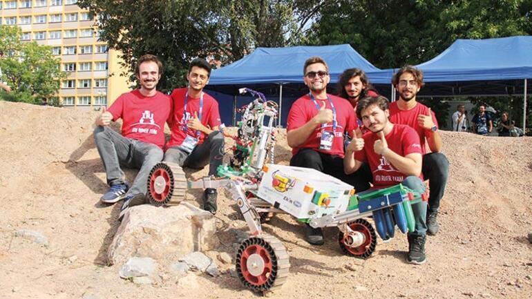 Turkish students win prize in prominent space rover contest