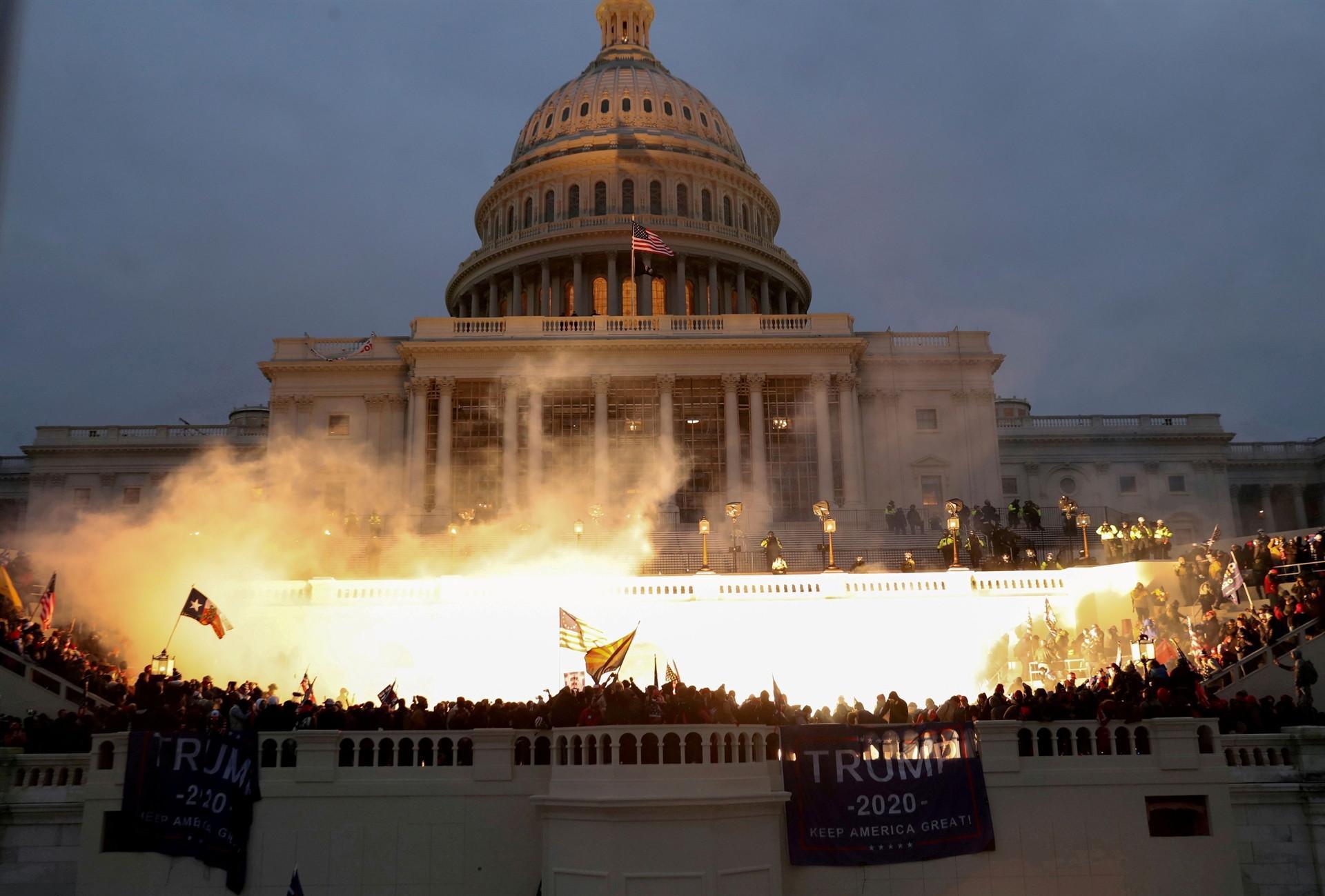 Trump allies Bannon, Meadows subpoenaed in Congress probe of Capitol riot