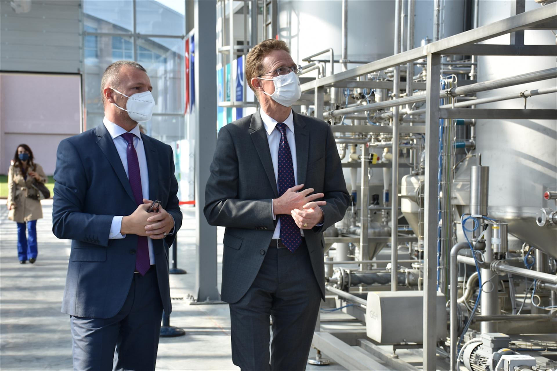 EU envoy to Turkey visits Europes first carbon negative biorefinery