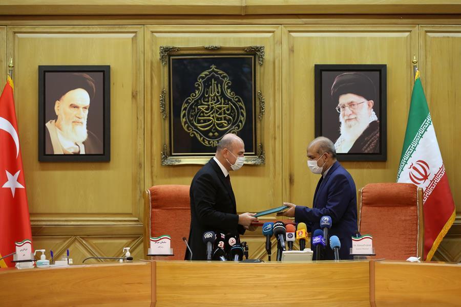 Iranian, Turkish interior ministers meet in Tehran