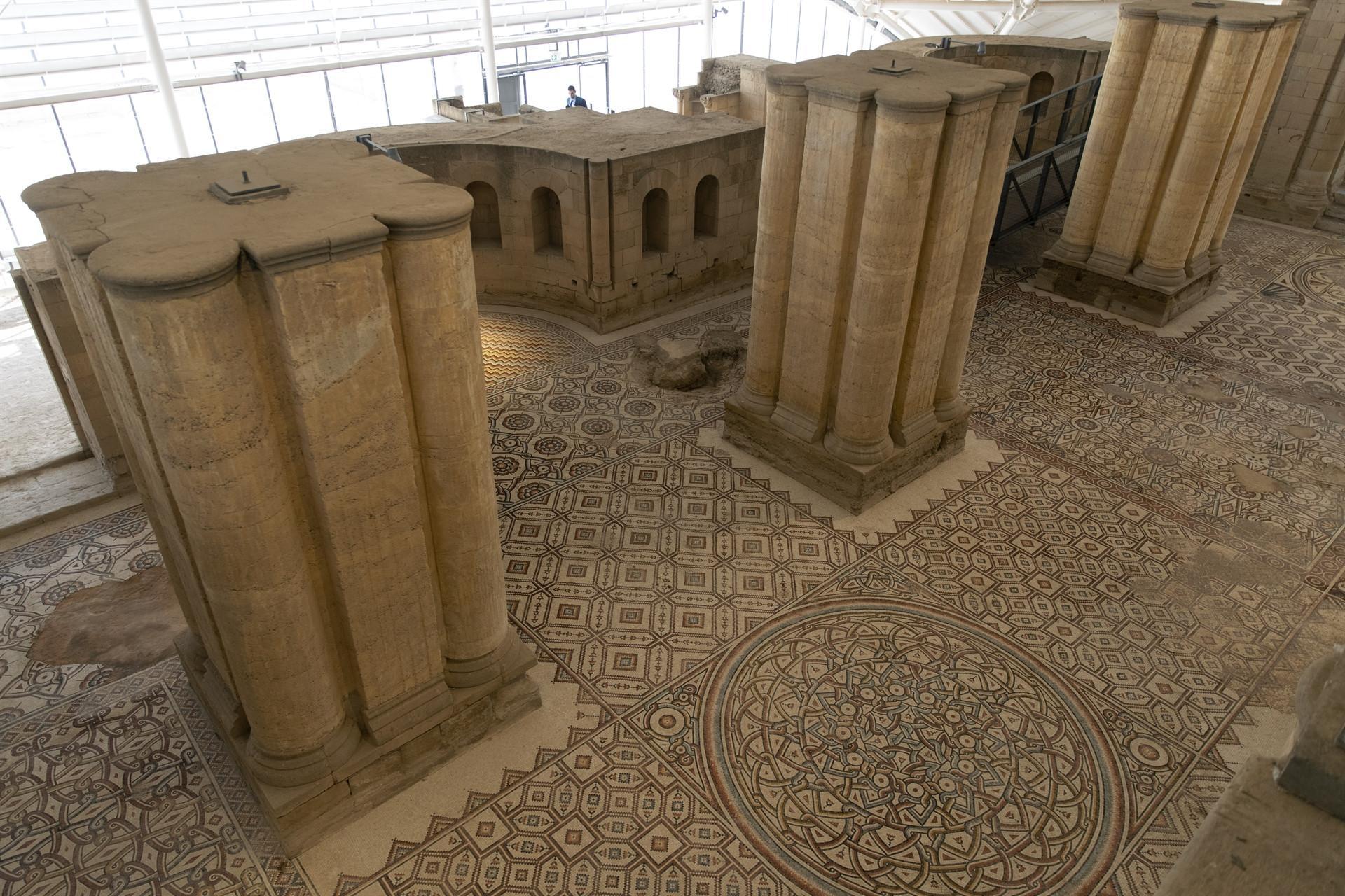 Renovations offer new view of ancient West Bank mosaic