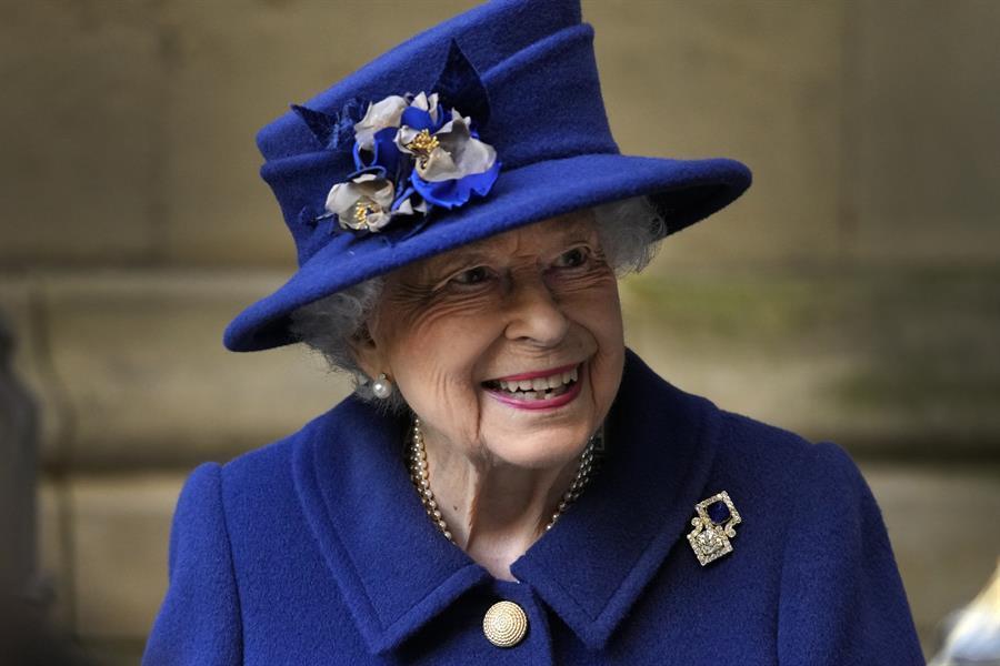 Queen Elizabeth II to rest ’for at least’ next two weeks: Palace