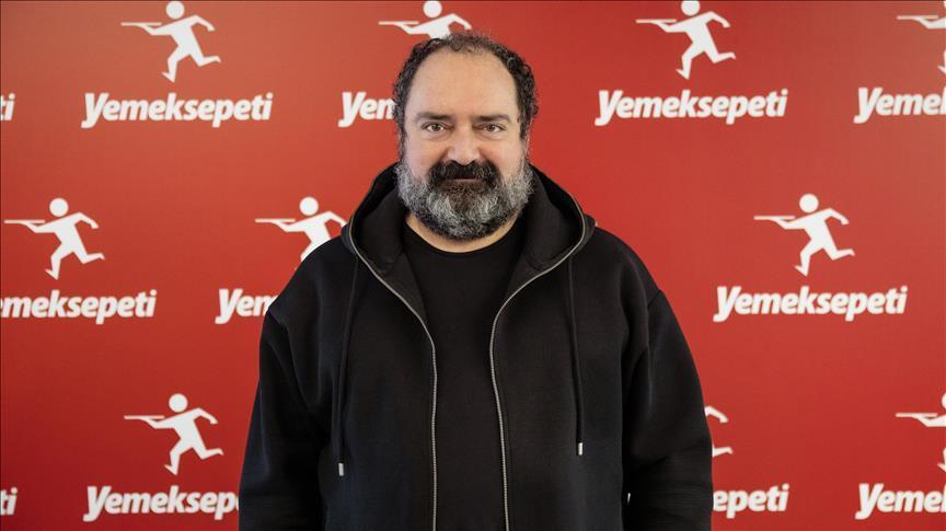 Yemeksepeti co-founder steps down as CEO