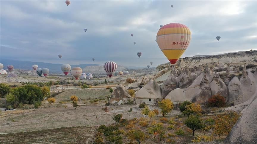 Cappadocia draws nearly 2 mln tourists in 10 months