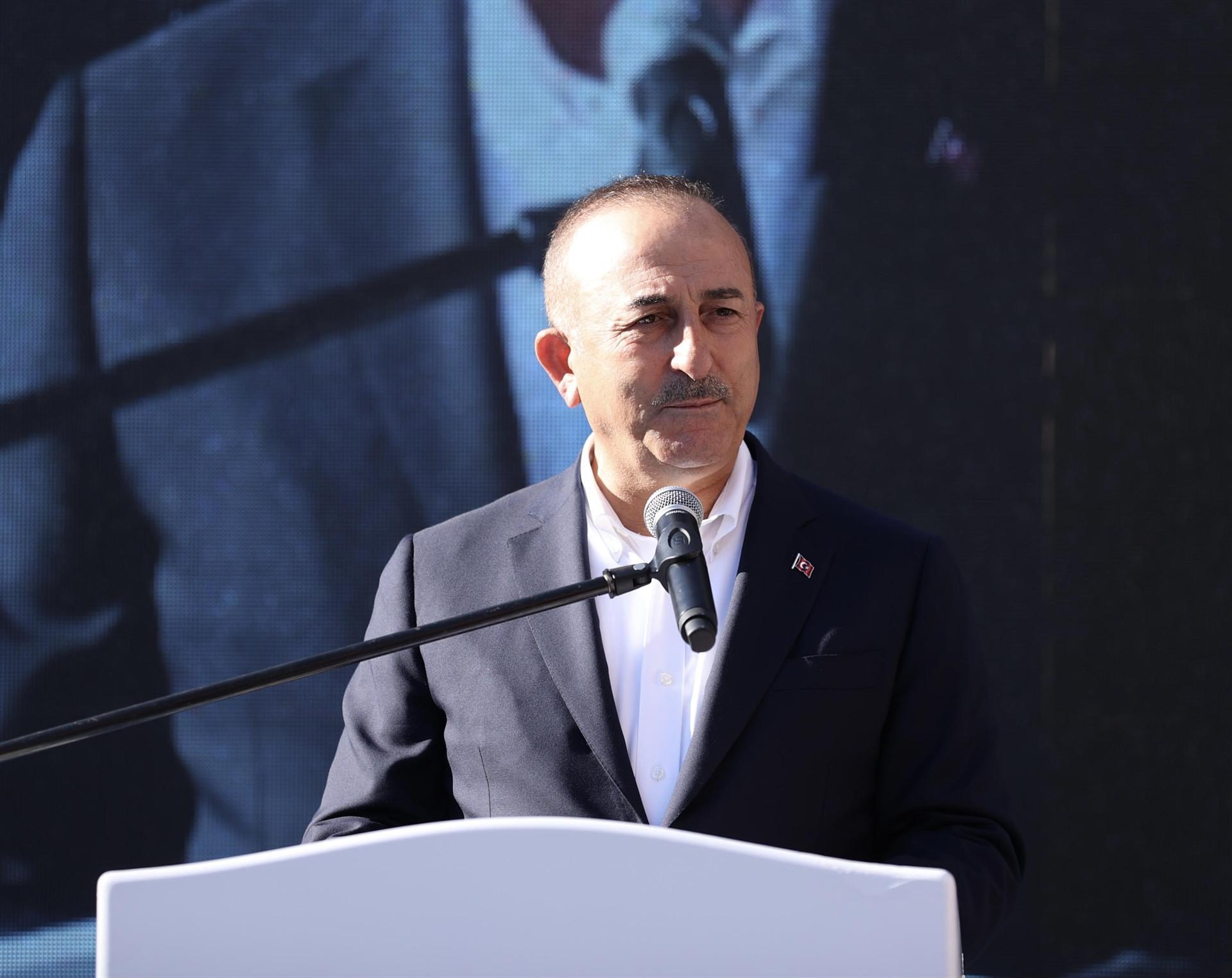 FM Çavuşoğlu: Turkey wants closer ties with Sri Lanka
