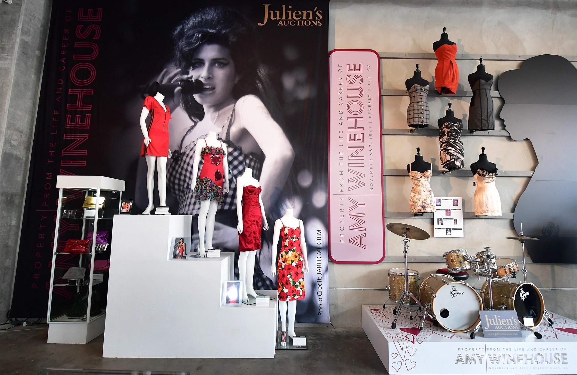 Amy Winehouse’s last concert dress sells for $243,200