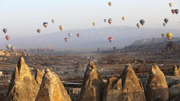 School break gives boost to domestic tourism