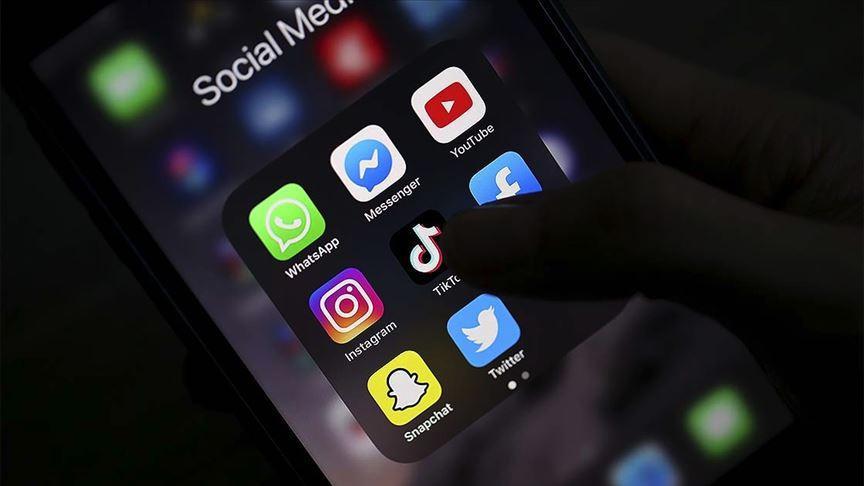 Official warns against internet ‘addiction’