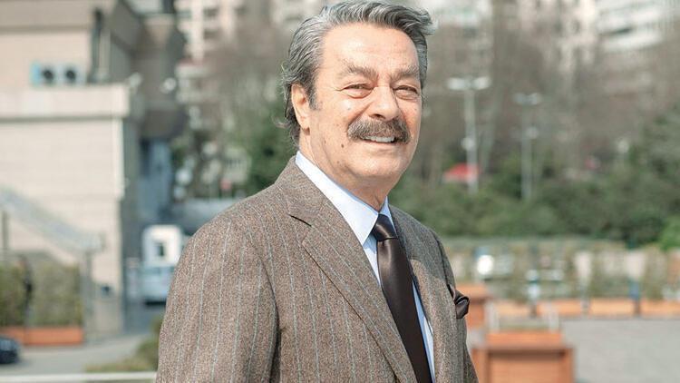 Veteran Turkish actor Kadir İnanır taken to intensive care