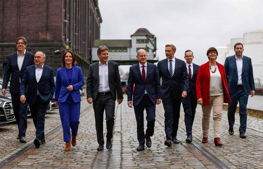 Center-left-led alliance seals deal on new German govt