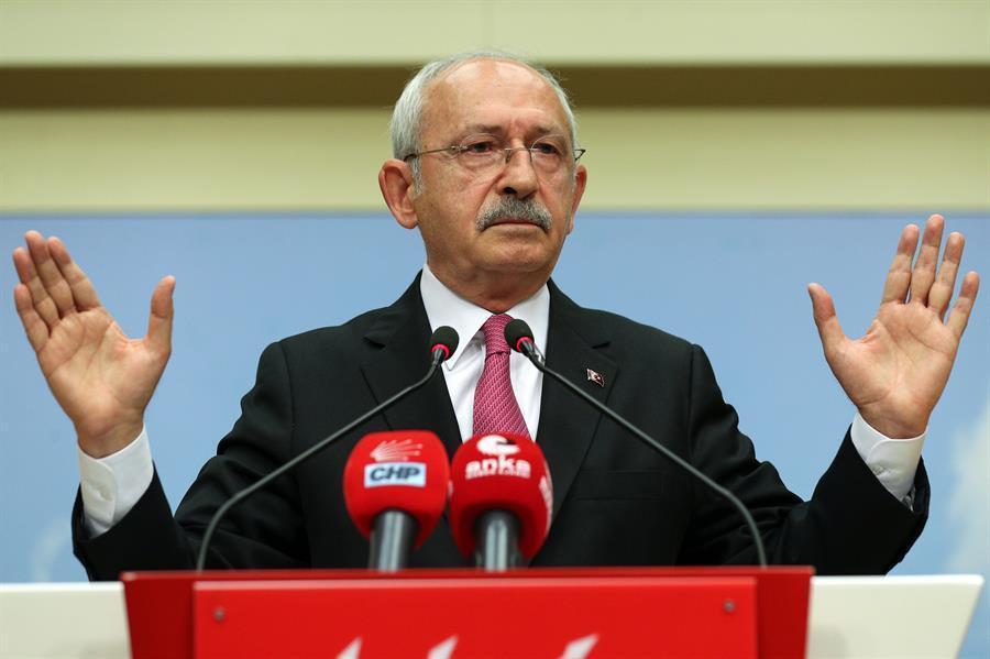 CHP leader to begin public rallies to push for early polls