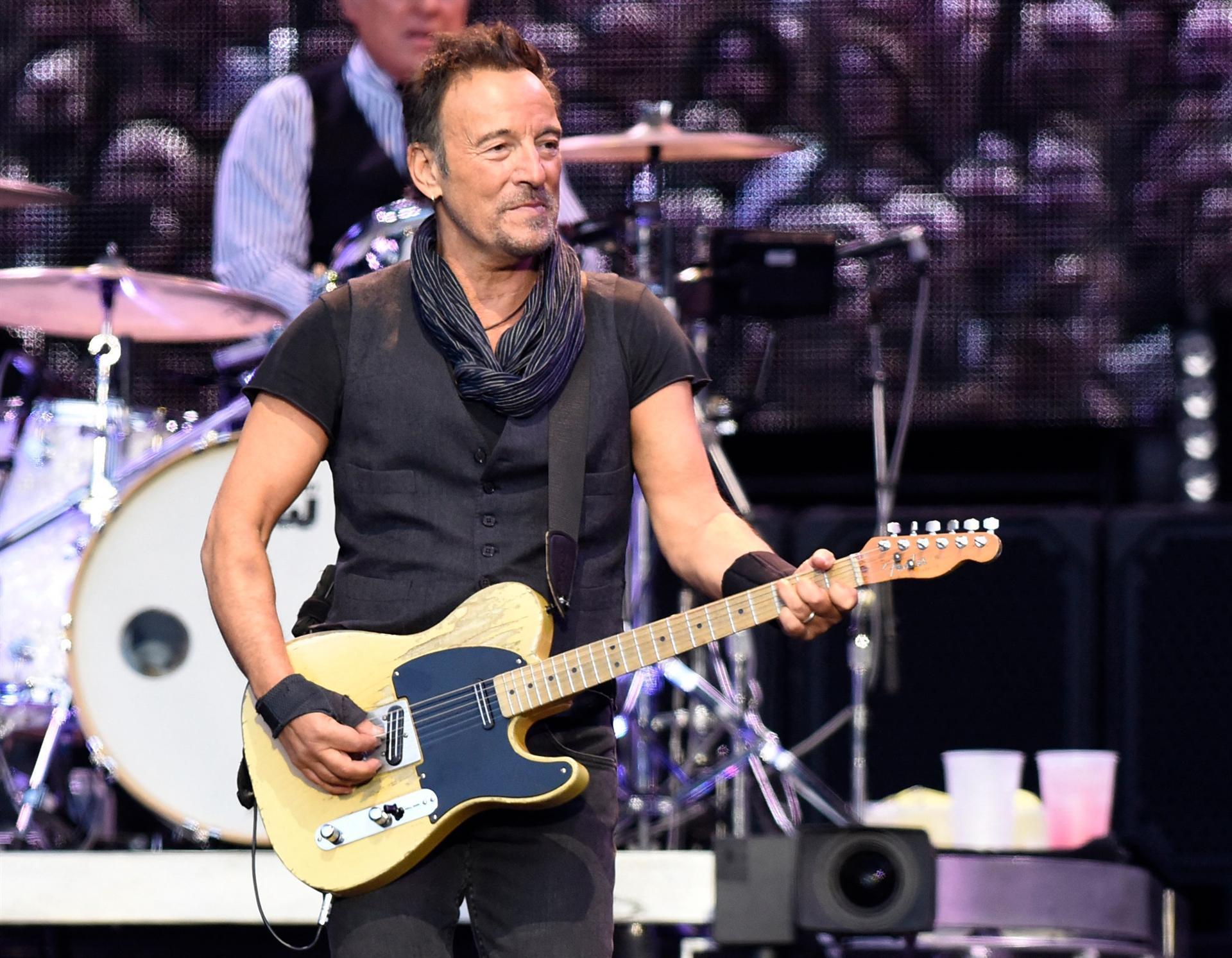 Springsteen sells music catalog for $500 million