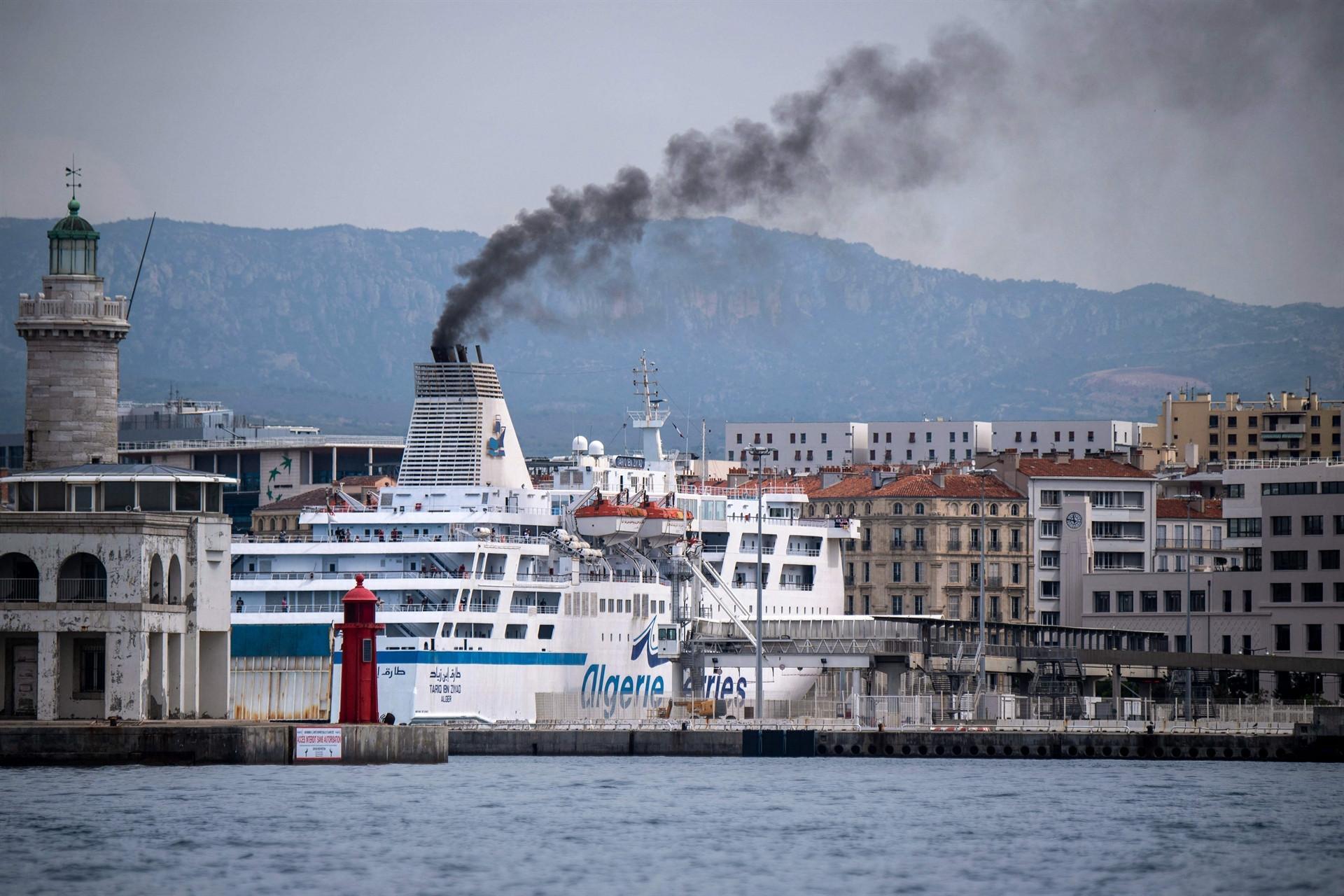 Chemical air pollution creates new toxins over time: Study