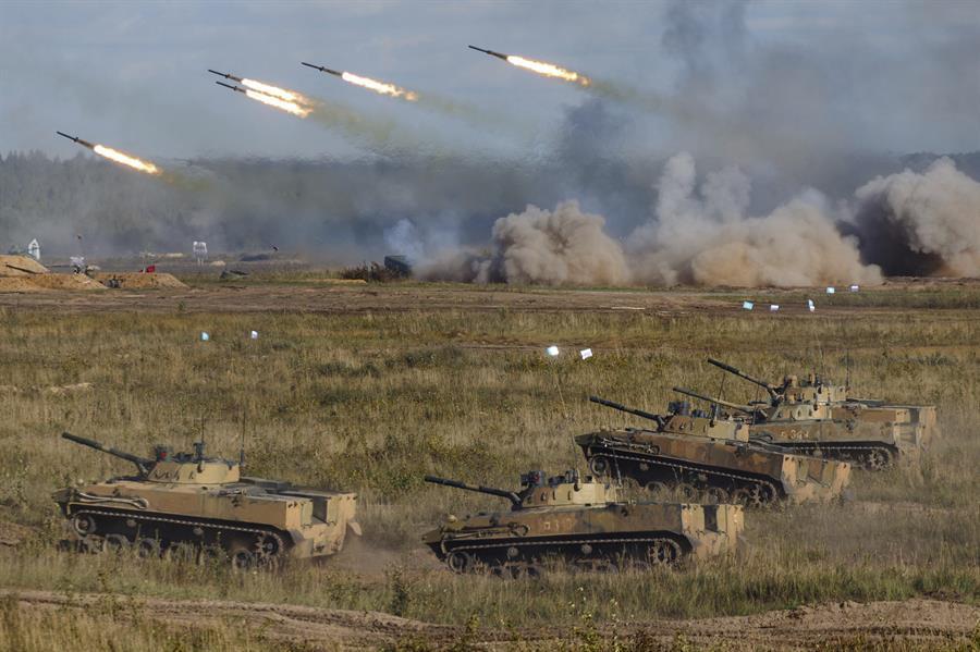 Russia demands talks on US, NATO containment amid Ukraine showdown
