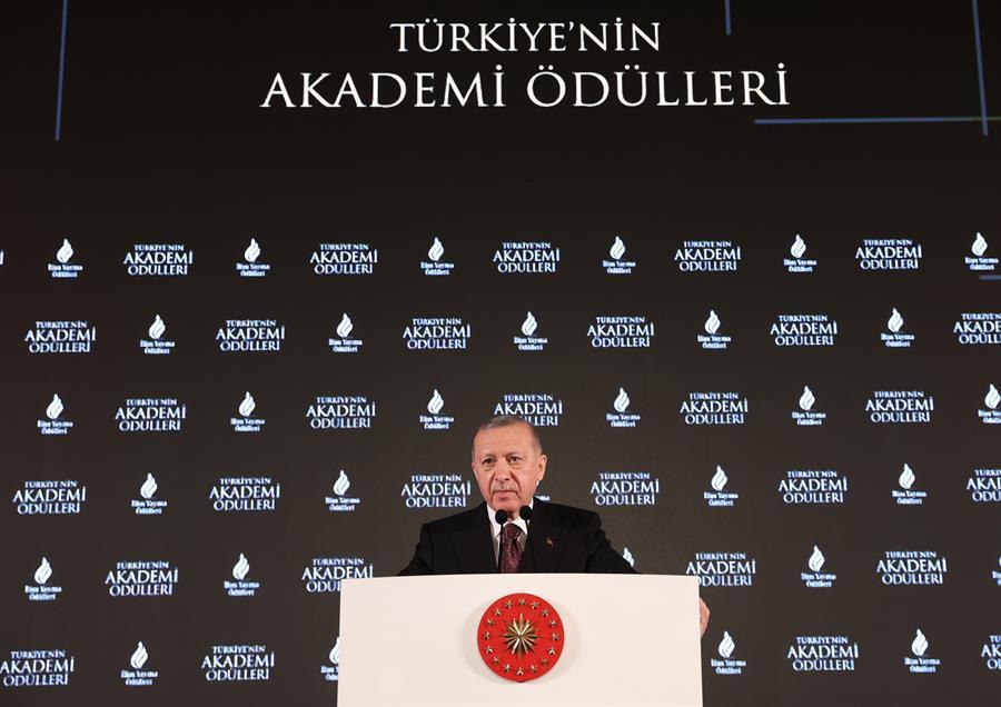 President Erdoğan vows inflation will fall