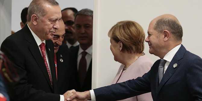 Erdoğan congratulates German Chancellor Scholz on his taking office