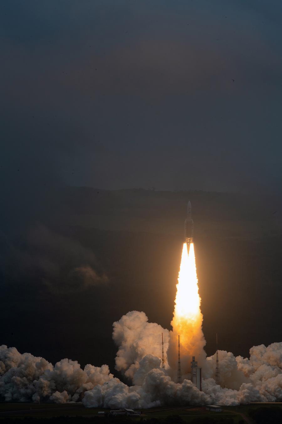 Largest telescope launched on daring quest to behold 1st stars