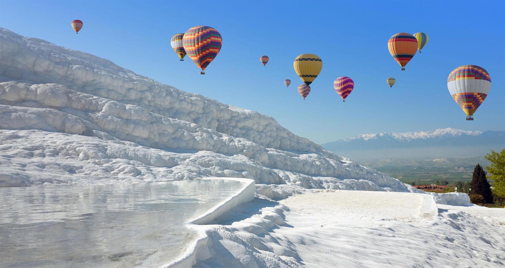 Pamukkale closes year with ‘good’ number of visitors