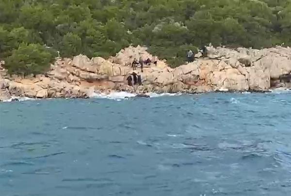Two migrants die in Aegean