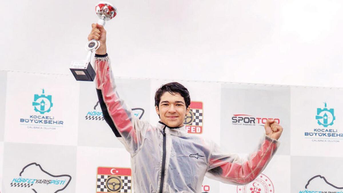 High school student eyes F4 race in France